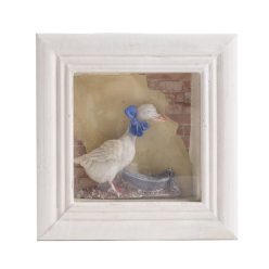 HOLZ BILD/ENTE+BRUNNEN 14*14CM